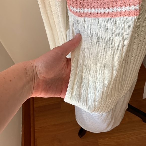 Cardigan - Picture 4 of 6